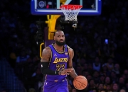 詹姆斯连续五场比赛得分超过大比分获胜，FPX不断突破！