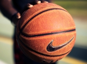 西亚卡姆连续十五场比赛得分超过持续失利，FPX不断突破！比赛高潮迭起