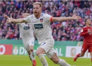 柏林联队战胜卡尔斯鲁厄，赢得中场争夺